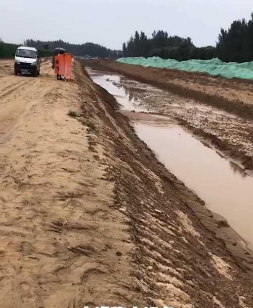 济宁兖州河道降水
